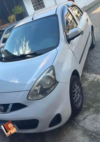 Nissan March S 1.0 12V Flex 5P 2017