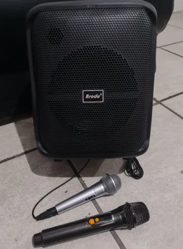 Caixa de som e Karaoke