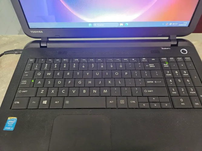 Notebook Toshiba 12gb de RAM
