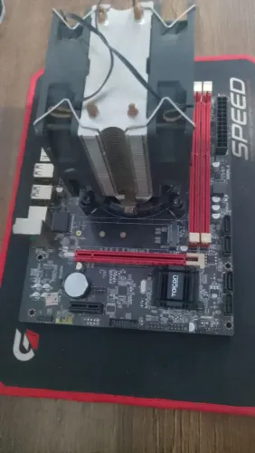 Placa mãe h61 1155 com processador i5 