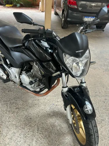 Cb 300 2014