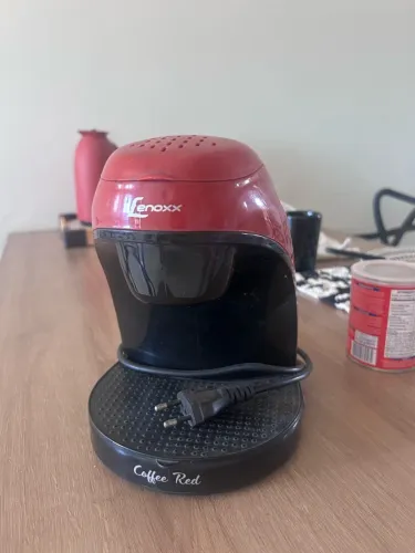 Cafeteira elétrica de pó
