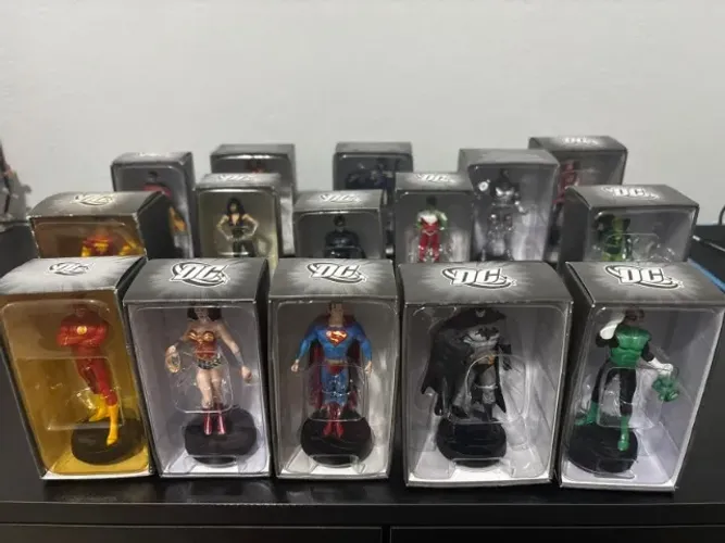 Coleção Estatua/Figure Eaglemoss - DC Comics