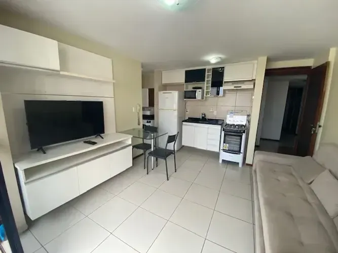 Apto Mobiliado, 1 quarto no Cabo Branco, próx. à Av. Epitácio Pessoa