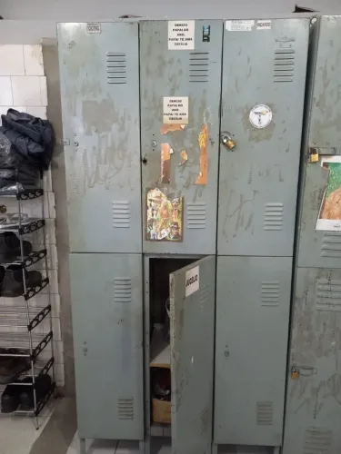 Armário de aço para vestiário 6 portas