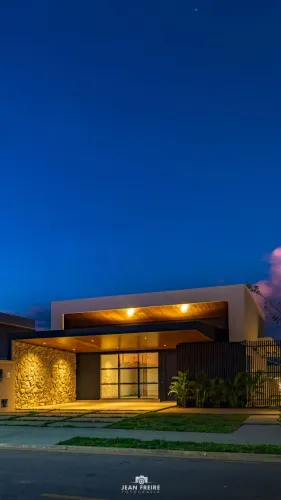 Casa de Alto Padrão com três suítes no condomínio fechado Swiss Park em Rio Branco, AC