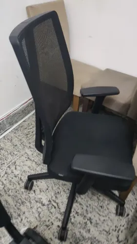 Cadeira de escritório melhor marca Flex form