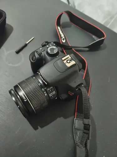 Canon T5i