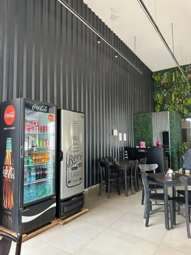 Galpão comercial Bar e restaurante à venda no setor Jardim Atlântico