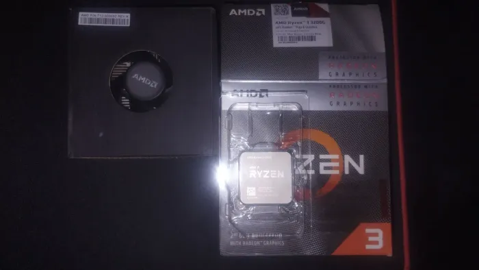 Vendo ryzen 3 3200g (vídeo integrado)