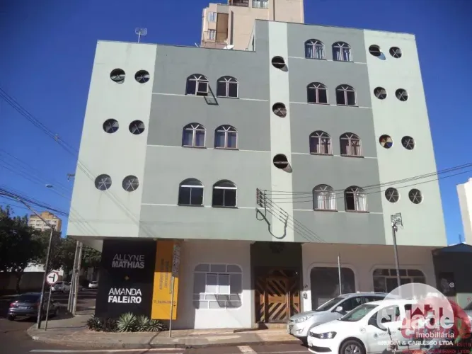 Apartamento para aluguel, 2 quartos, 1 suíte, 1 vaga, Centro - Cascavel/Pr