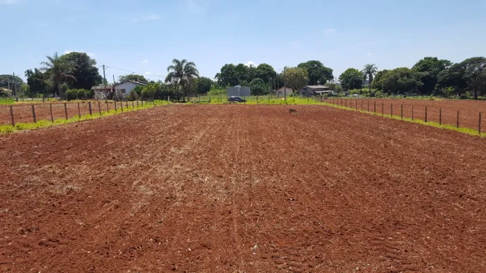 Terreno de 2450 m2 com escritura Bosque dos Eucaliptos - Araçoiaba da Serra