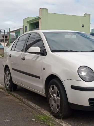 Volkswagen Polo Sedan 1.6 MI Total Flex 8V 4P 2005