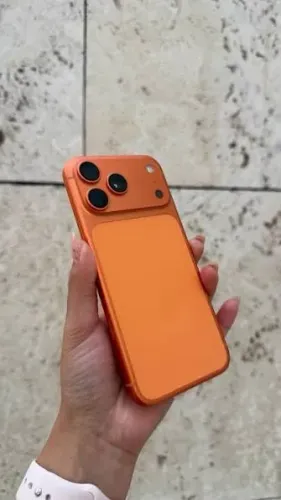 iPhone 17 PRO Laranja