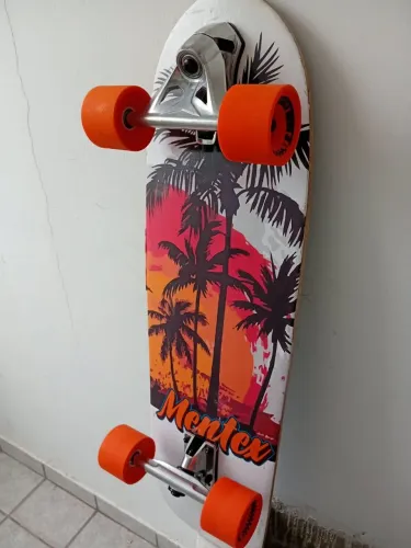 Skate simulador de surf