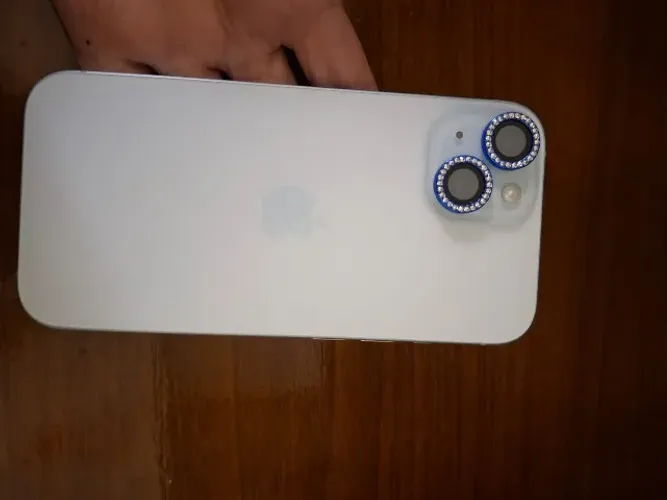 iPhone 15 128 GB