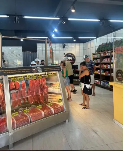 AÇOUGUE E MERCEARIA