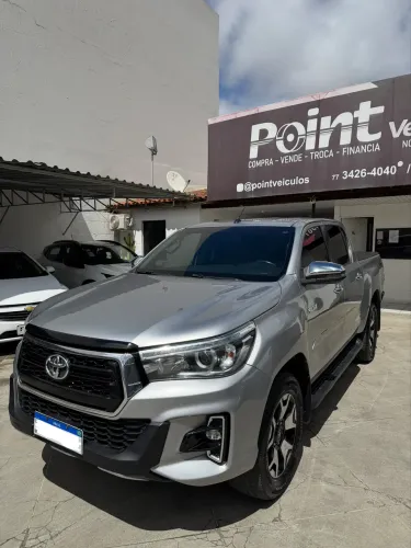 Toyota Hilux CD SRX 4X4 2.8 TDI 16V Diesel Aut. 2019