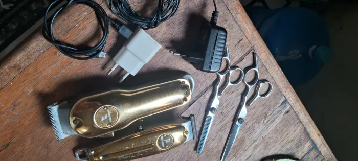 Maquina de cortar cabelo 