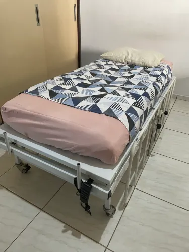 Cama hospitalar elétrica