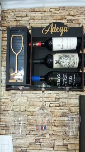 Vendo bar e adega aéreo completo