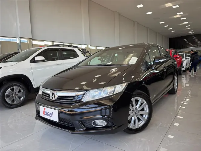 Honda Civic Sedan LXR 2.0 Flexone 16V Aut. 4P 2014