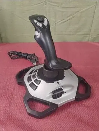 Logitech Extreme 3D Pro