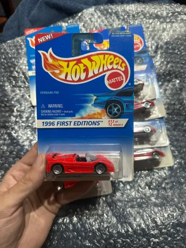 Hot wheels Ferrari F50 1996 first edition LACRADAS 