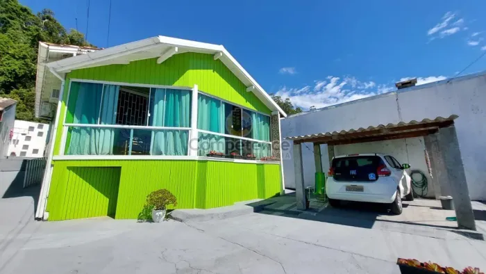 Casa para Venda em Palhoça, Praia de Fora, 4 dormitórios, 2 banheiros, 1 vaga