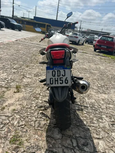 Honda CB 300r 2015
