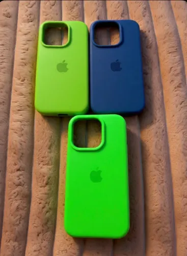 Capinha iPhone 15 pro qualquer uma R$10,00 não fazemos entrega !