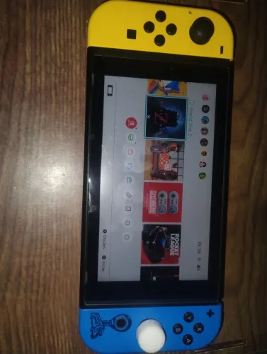 Nintendo Switch edição Fortnite Completo todos os acessórios.