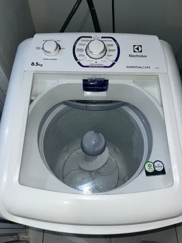 Lavadora de Roupas Electrolux 8,5Kg LES09 Branca Essencial Care - 220V
