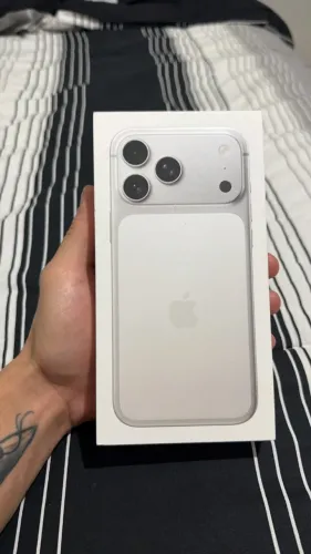 Iphone 17 PRO MAX SILVER 256gb Lacrado