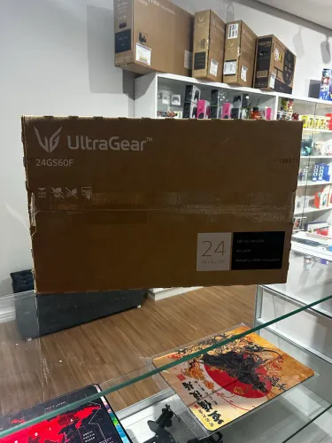 VENDO ou TROCO monitor gamer LG ultragear 24 pol  Full HD 180gb 1ms lacrado aceito cartão 