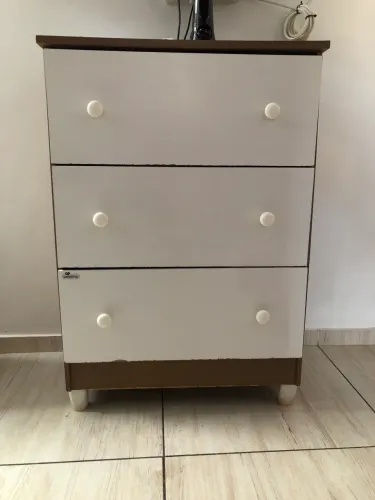 Cômoda de roupa 