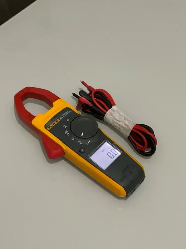 Alicate amperímetro fluke 373