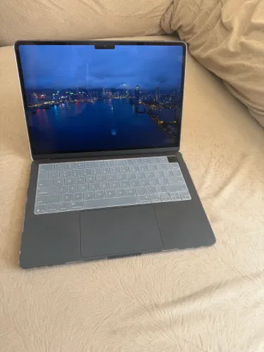 MacBook Air M4 13? 16/256GB