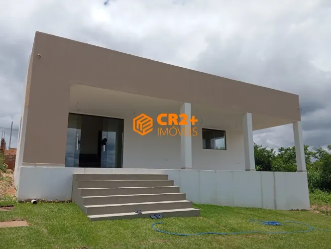 Vendo casa 03 quartos 02 suítes, 125 m2, 02 vagas de garagem em Chã Grande