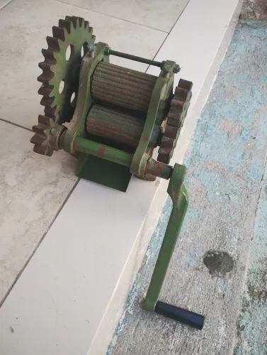 Engenho manual