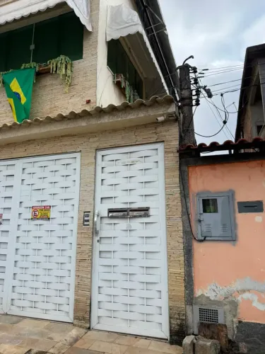 Aluguel com 2 quartos em Campo Grande - Carobinha - Rio de Janeiro - RJ