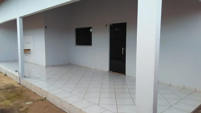 Aluga-se Casa no Setor Cajueiros