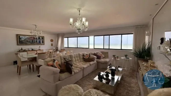 APARTAMENTO FRENTE MAR