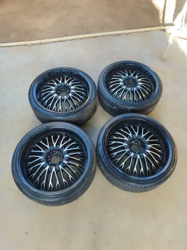 Vendo rodas bbs ballina aro 20 com 5 furos 