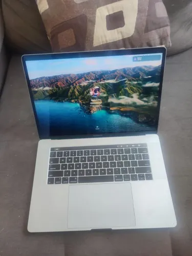 Macbook Pro 2017 15 inch