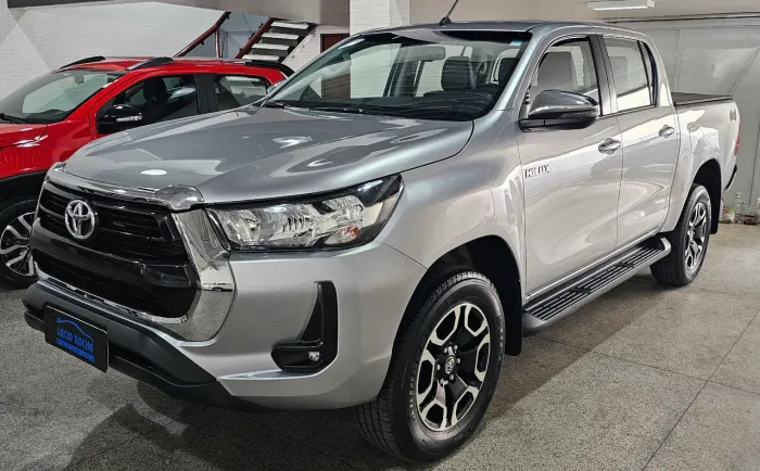 Toyota Hilux CD SRV 4X4 2.8 TDI Diesel Aut. 2021