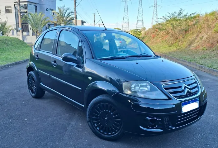 Citroen C3 GLX 1.4/ GLX Sonora 1.4 Flex 8V 5P 2011
