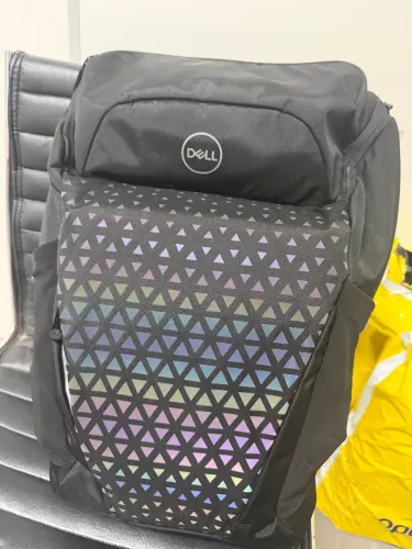 Vendo mochila Dell nova