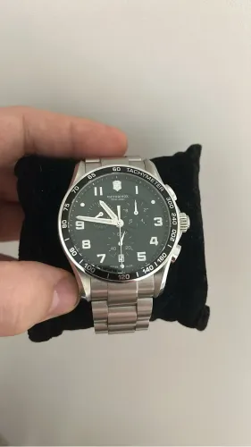 Victorinox Classic xls