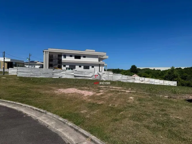 Terreno à venda, 1096 m² por R$ 860.000 - Interlagos - Vila Velha/ES